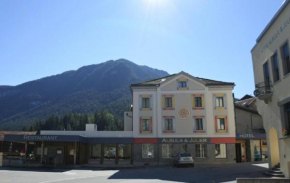  Hotel Albula & Julier  Тифенкастель